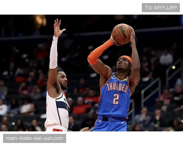 西亚卡姆30+14终结连败 步行者前锋证明全明星价值